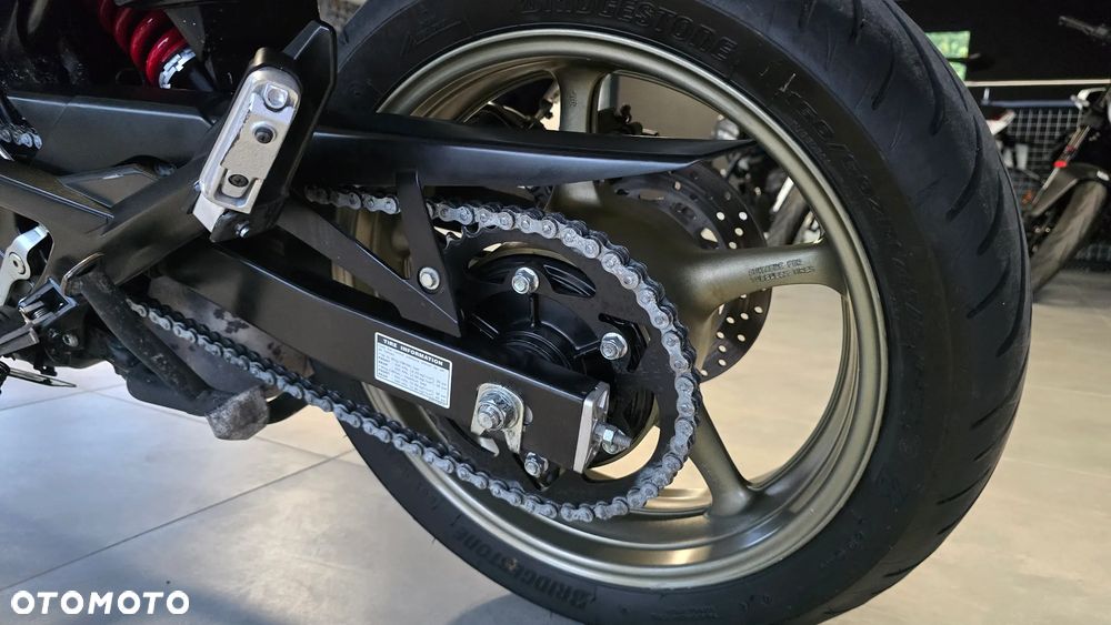 Yamaha XJ - 18