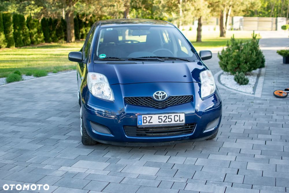 Toyota Yaris - 11