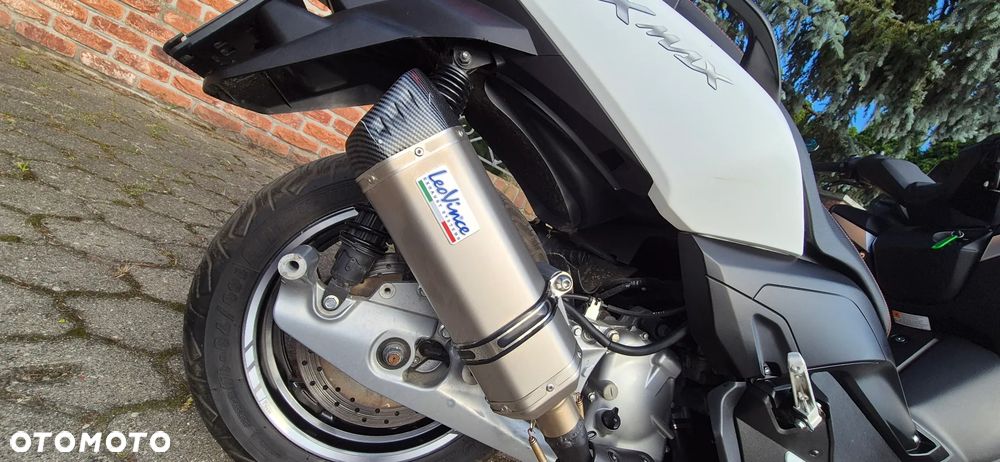 Yamaha X-max - 13