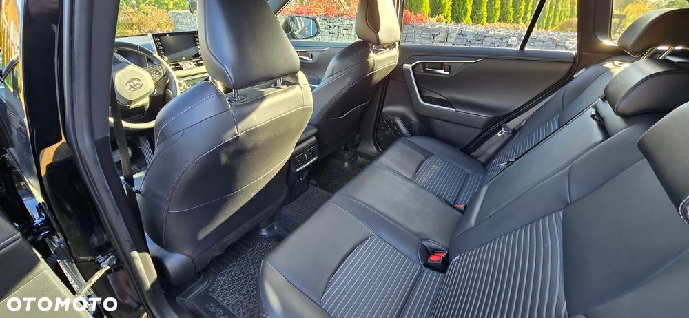 Toyota RAV4 - 12