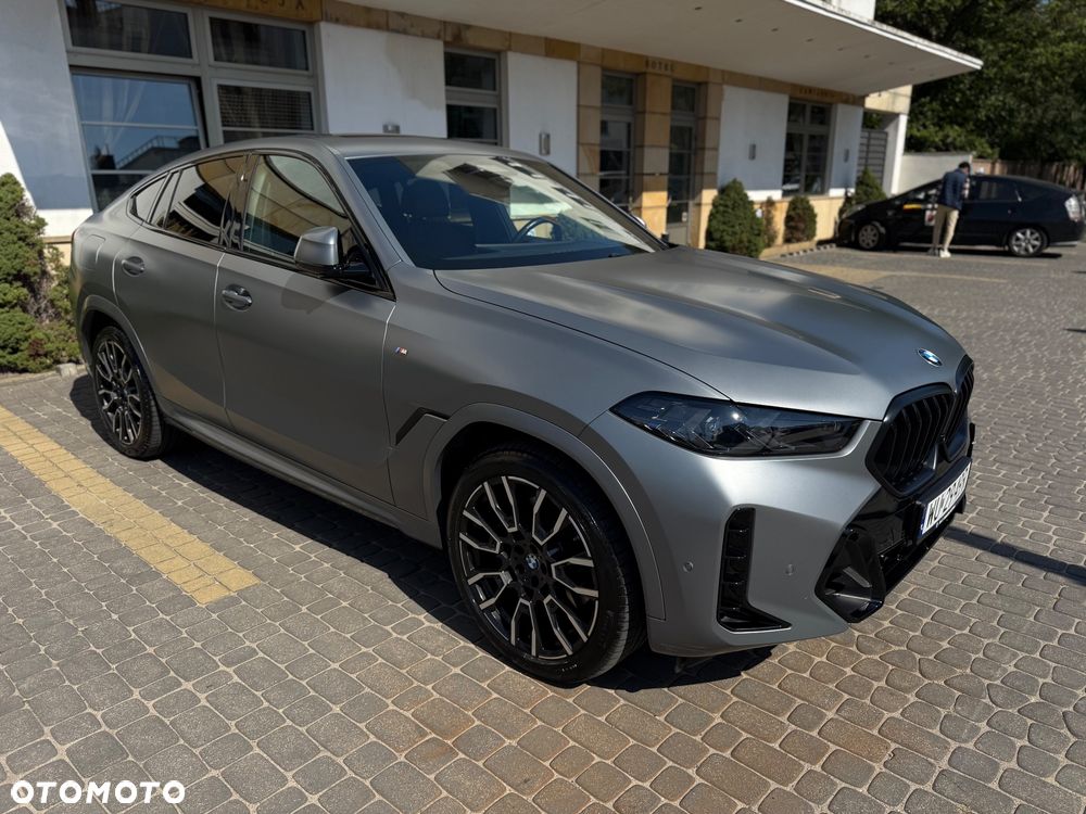BMW X6 xDrive30d - 16
