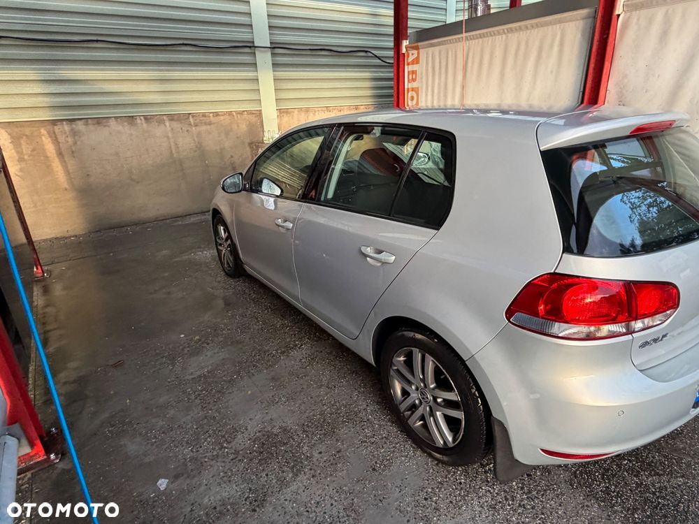 Volkswagen Golf 2011 photo 5