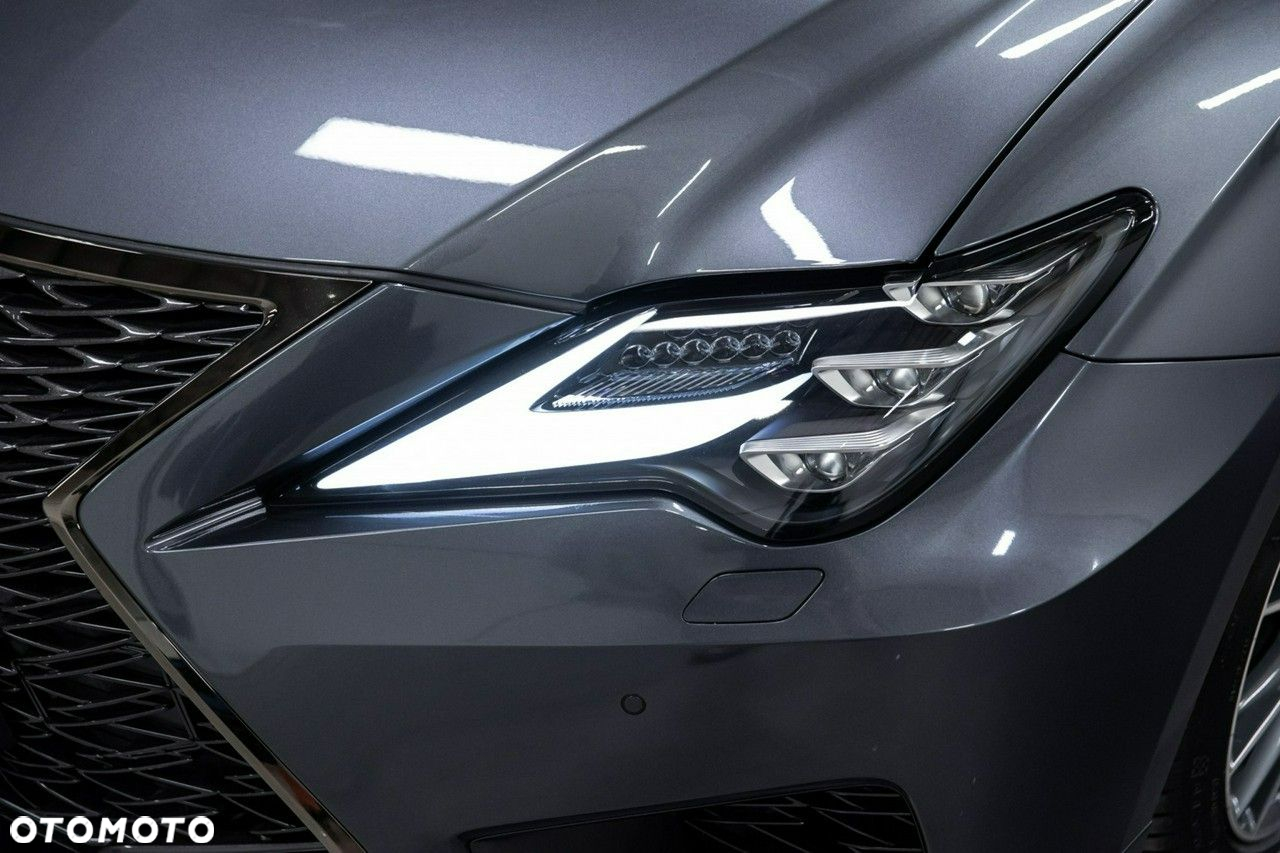 Lexus RC - 15