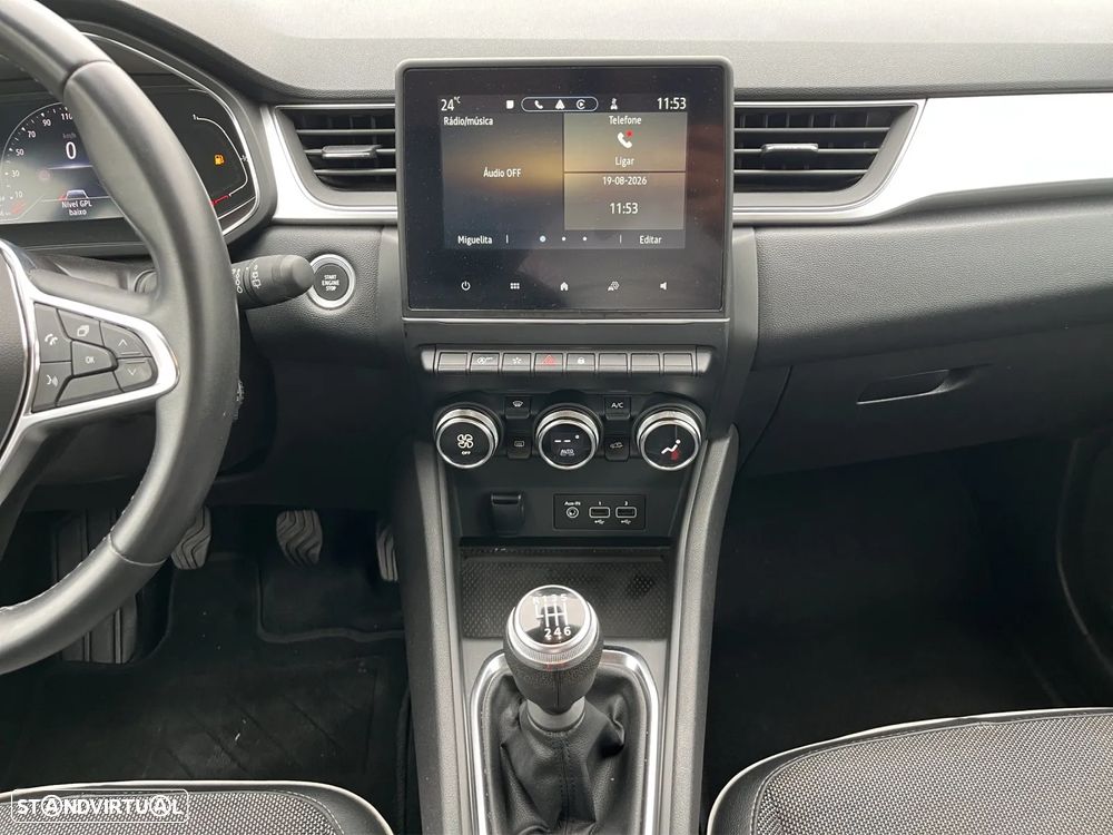 Renault Captur 1.0 TCe Techno Bi-Fuel - 11