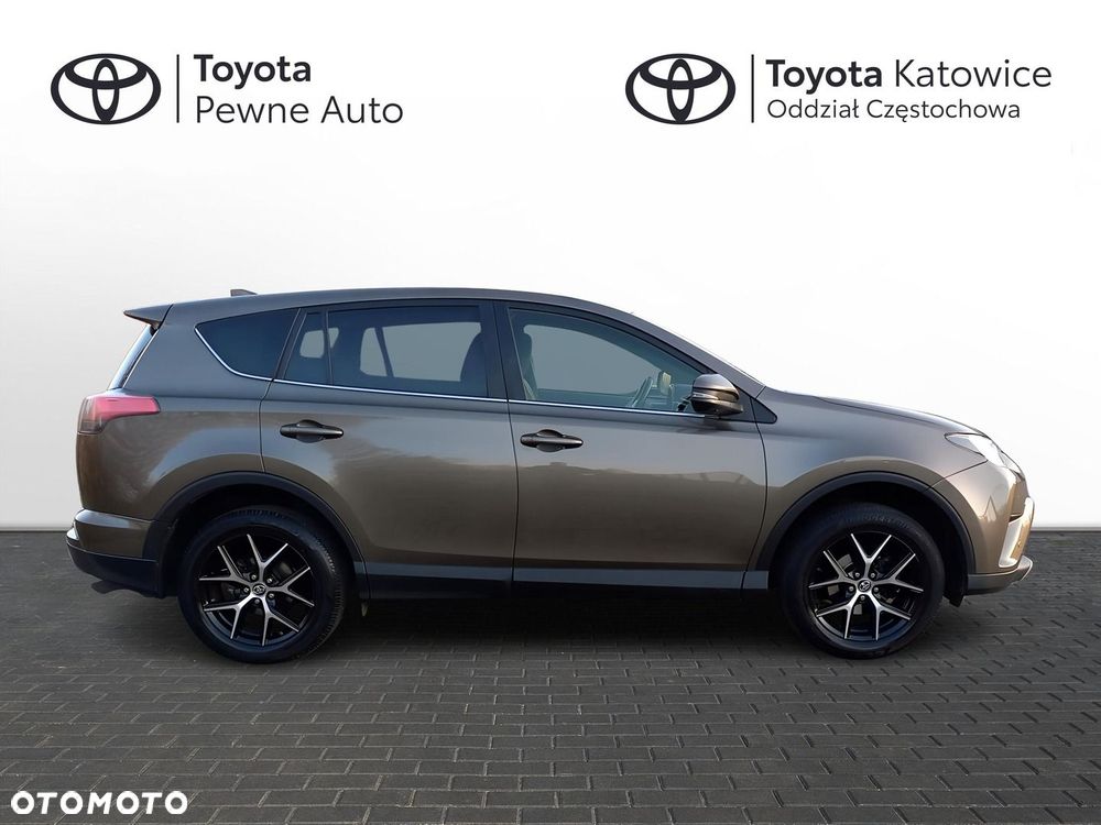 Toyota RAV4 2.0 Prestige 4x4 - 18