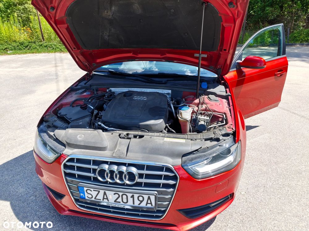 Audi A4 Avant 2.0 TDI ultra DPF Attraction - 22