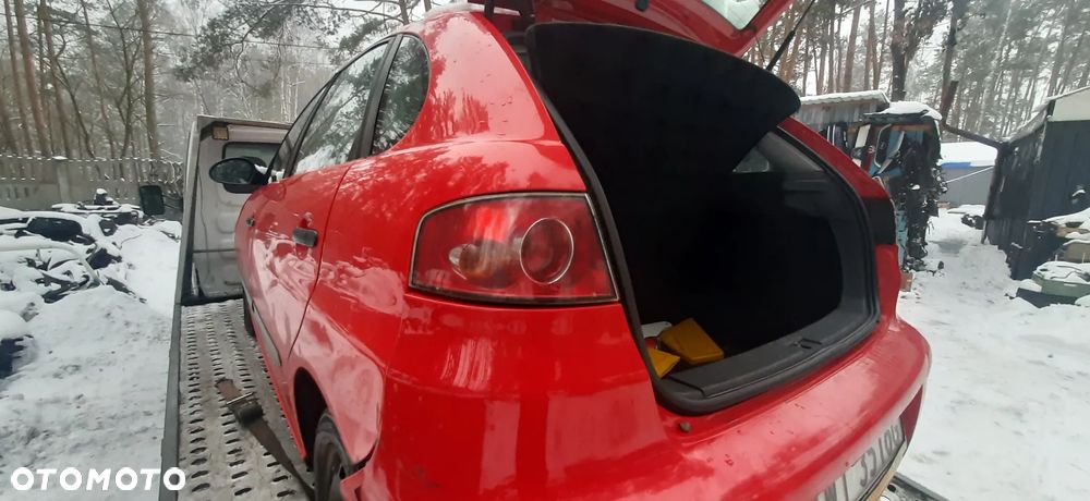SEAT Ibiza 3 Cordoba 2 2002-2005  Lakier d8d8 LP3G Blacharskie Drzwi PRAWA STRONA Maska zderzak przód Klapa tył ibiza Półka bagażnika - 11