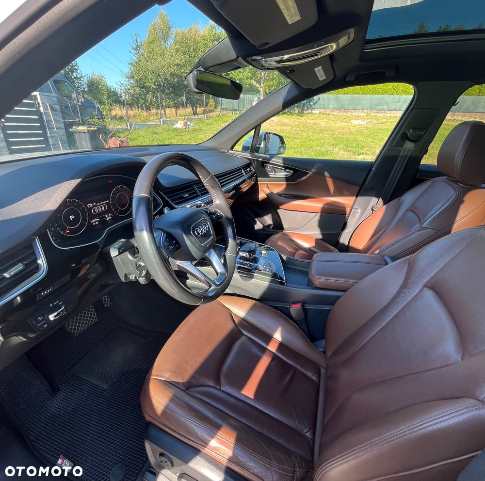 Audi Q7 - 18