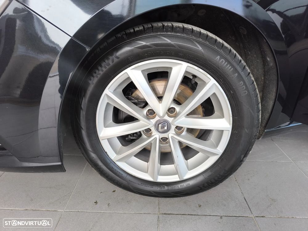 Renault Mégane Sport Tourer - 13