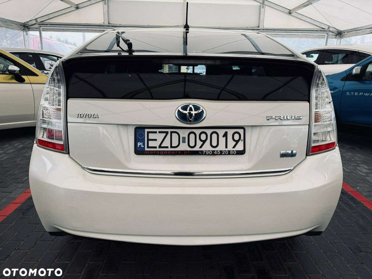Toyota Prius - 15