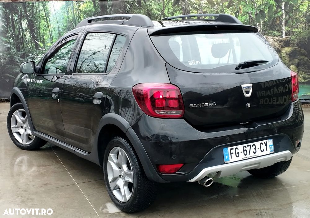 Dacia Sandero Stepway 0.9 TCe Prestige - 3