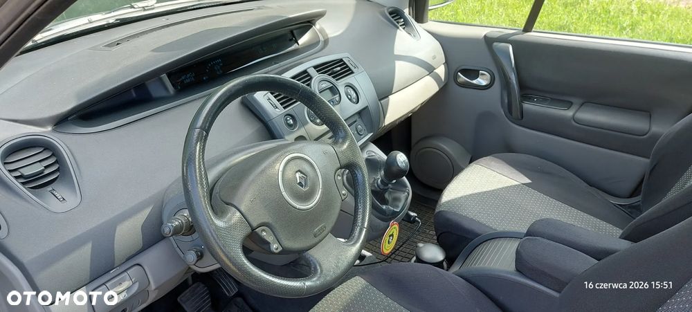 Renault Scenic - 13