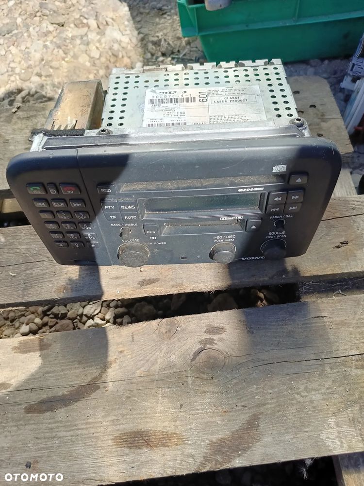 VOLVO S80 PANEL / RADIOODTWARZACZ CD/DVD/GPS 30657634 306576341 - 1