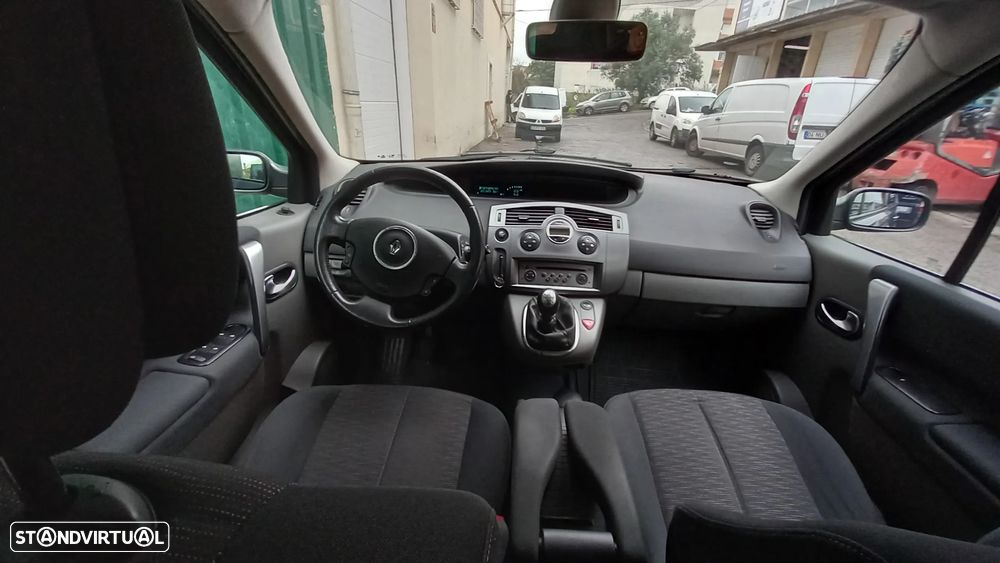 Renault Scénic - 3