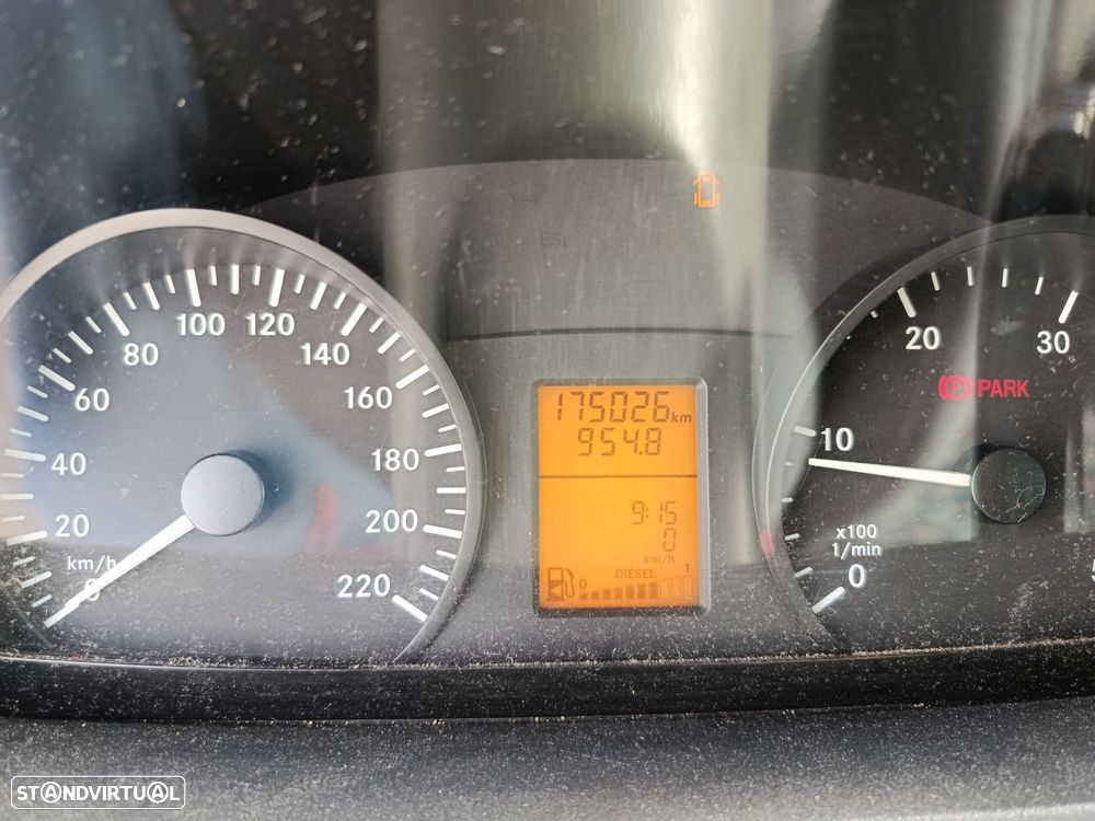 Mercedes-Benz Vito 111 CDi/32 - 9