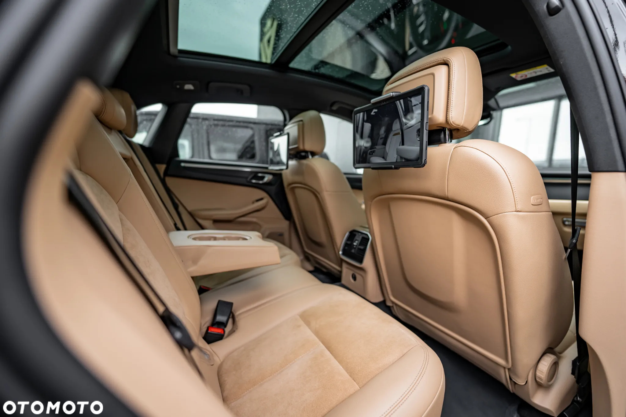 Porsche Macan - 37