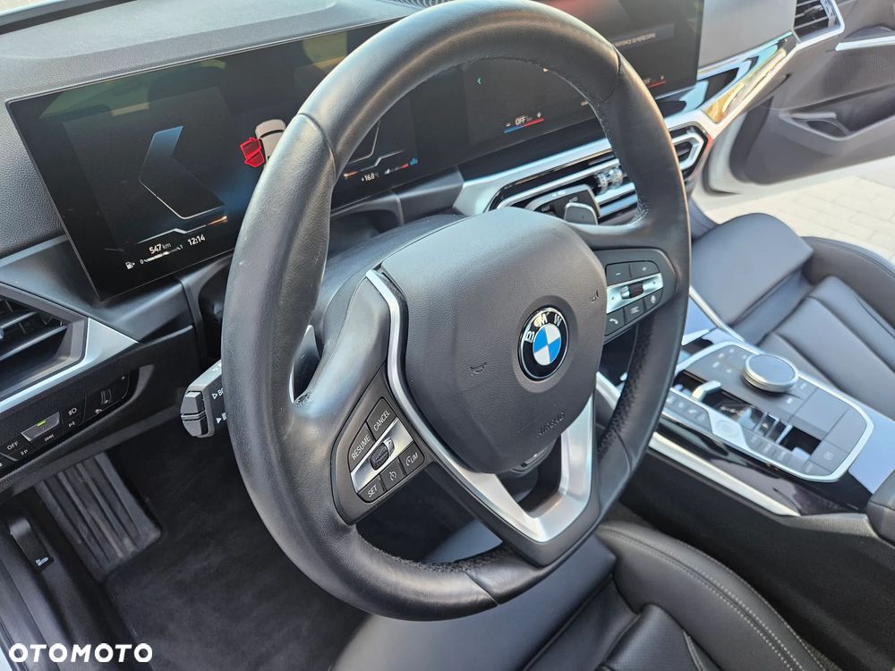 BMW Seria 3 330i - 8