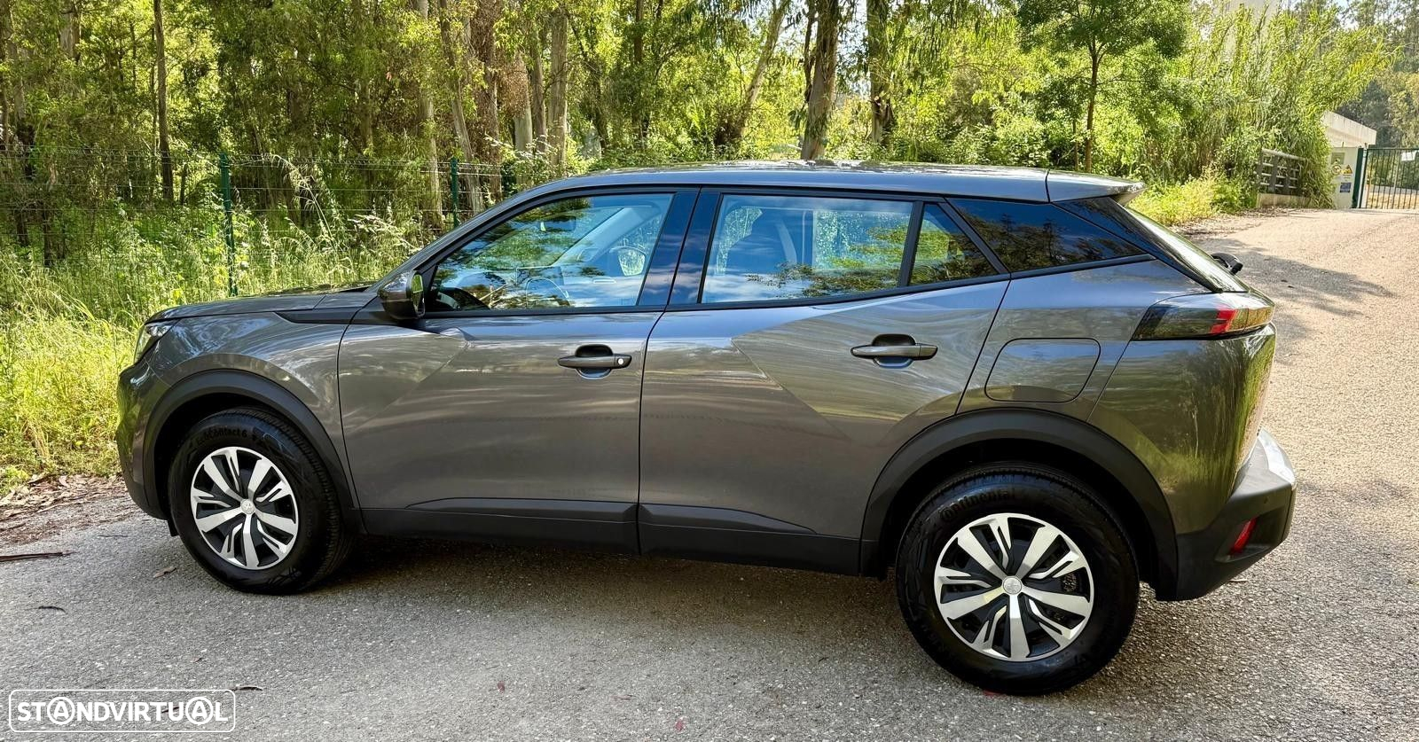 Peugeot 2008 PureTech 100 Active - 4