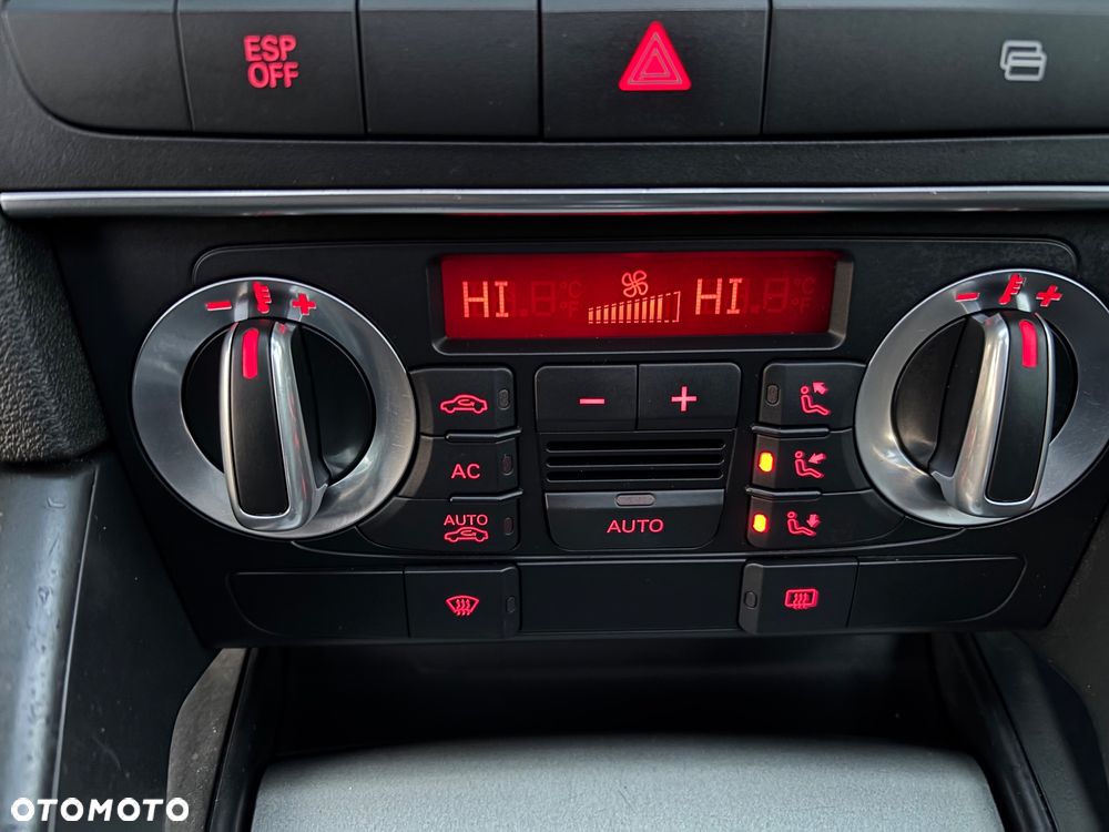 Audi A3 Sportback 2.0 TDI S line Sportpaket plus - 35