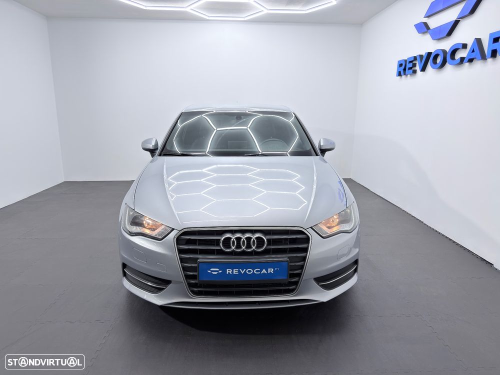Audi A3 1.6 TDI Sport - 3