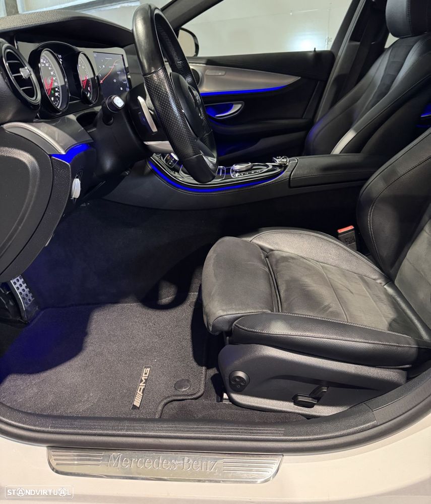 Mercedes-Benz E 300 de AMG Line - 20