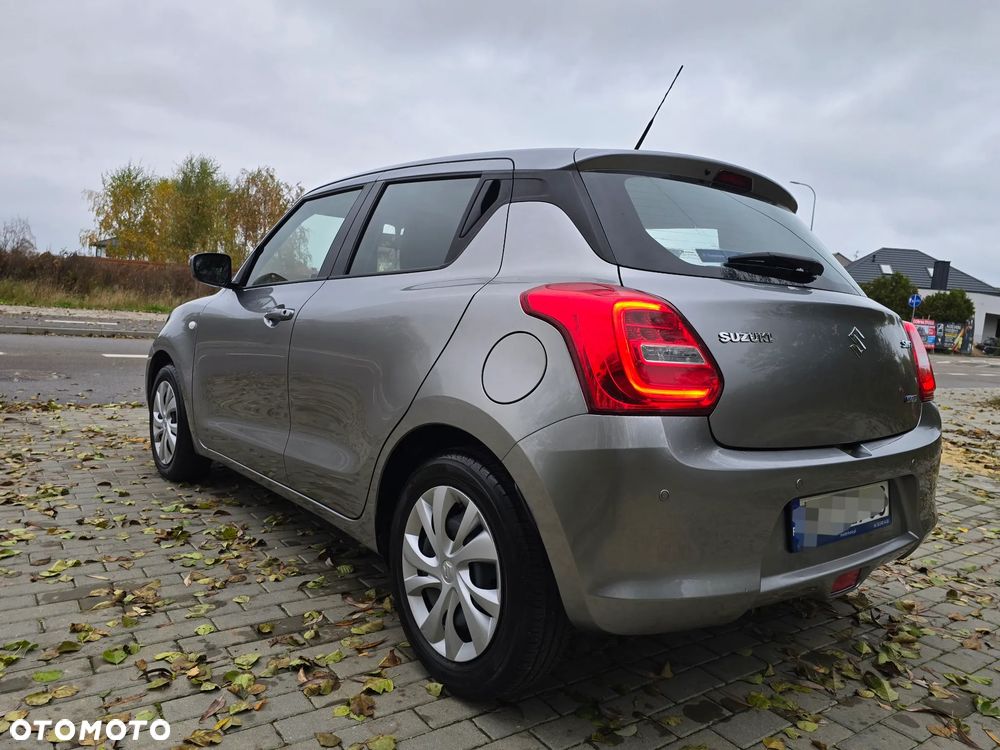 Suzuki Swift 1.2 Dualjet SHVS Premium - 4
