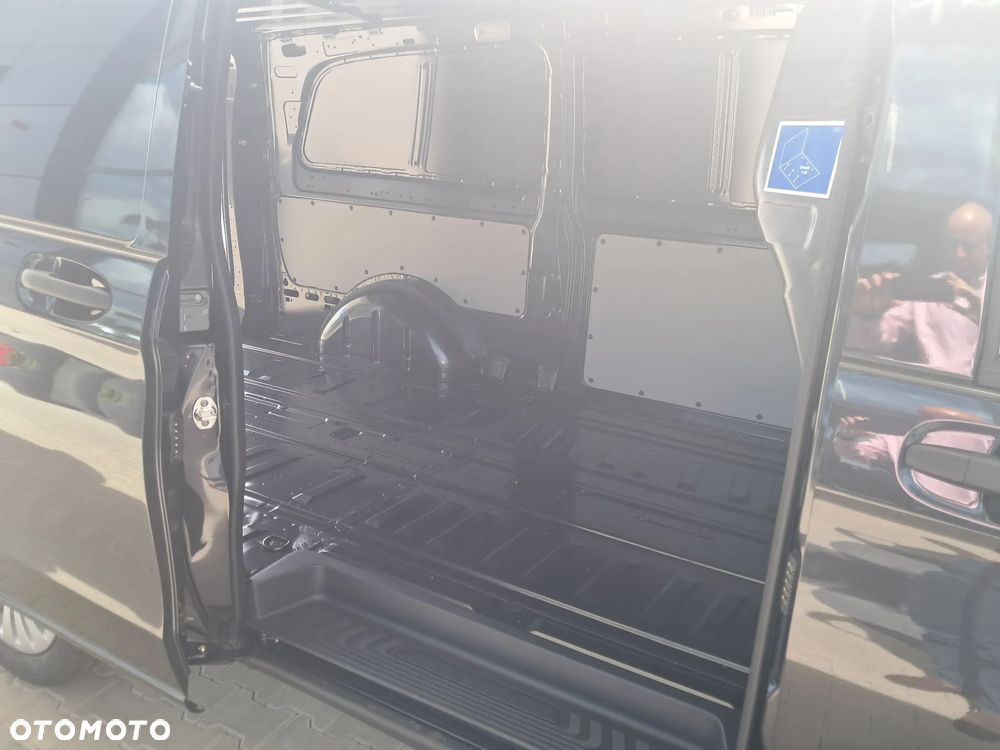 Mercedes-Benz Vito Furgon 114 PRO ekstradługi - 17