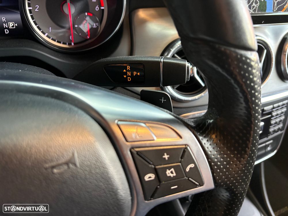 Mercedes-Benz CLA 220 CDI 7G-DCT AMG Line - 45