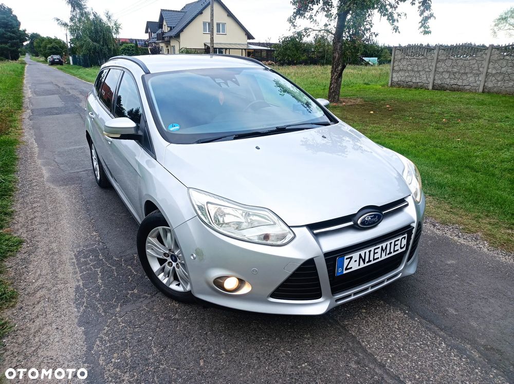 Ford Focus 1.6 TDCi DPF SYNC Edition - 30