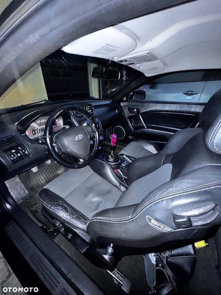 Hyundai Coupe 2.0 Middle - 7