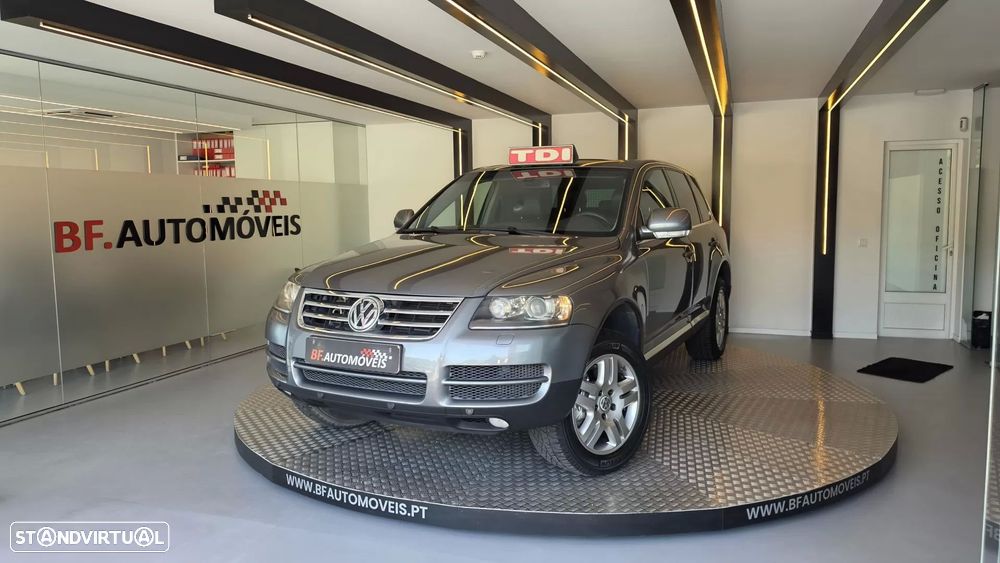Volkswagen Touareg 3.0 TDI V6 Tiptronic — fotografia 12