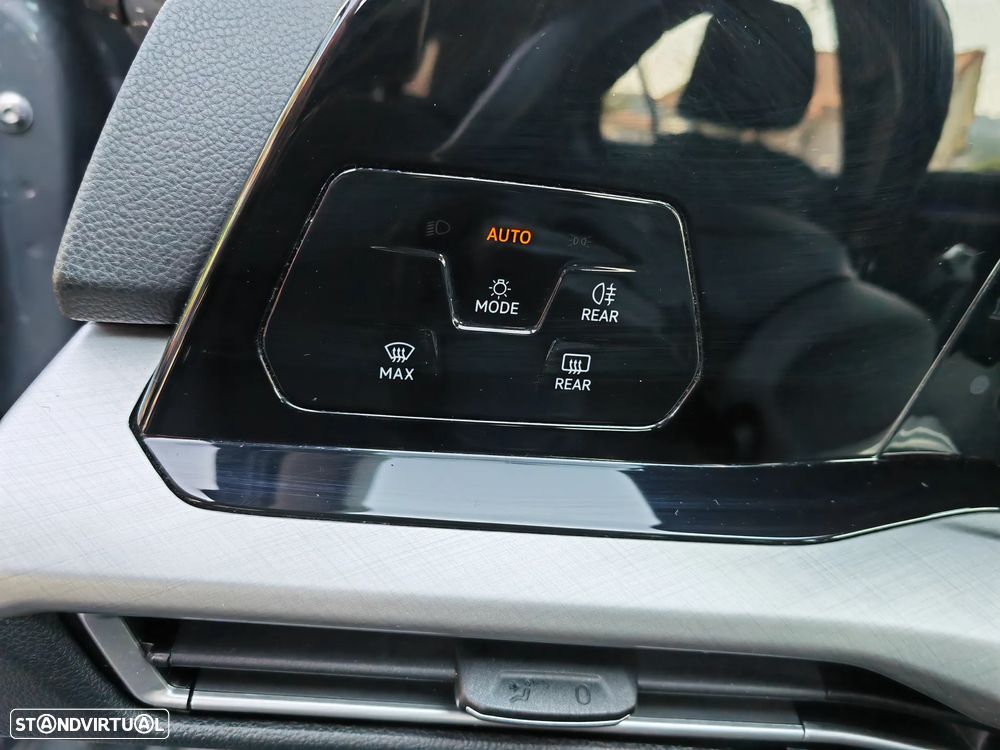 VW Golf Variant 1.0 eTSI OPF DSG Move - 17