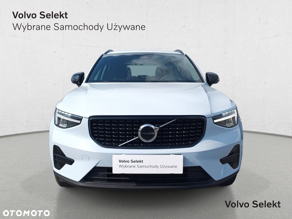 Volvo XC 40 - 3