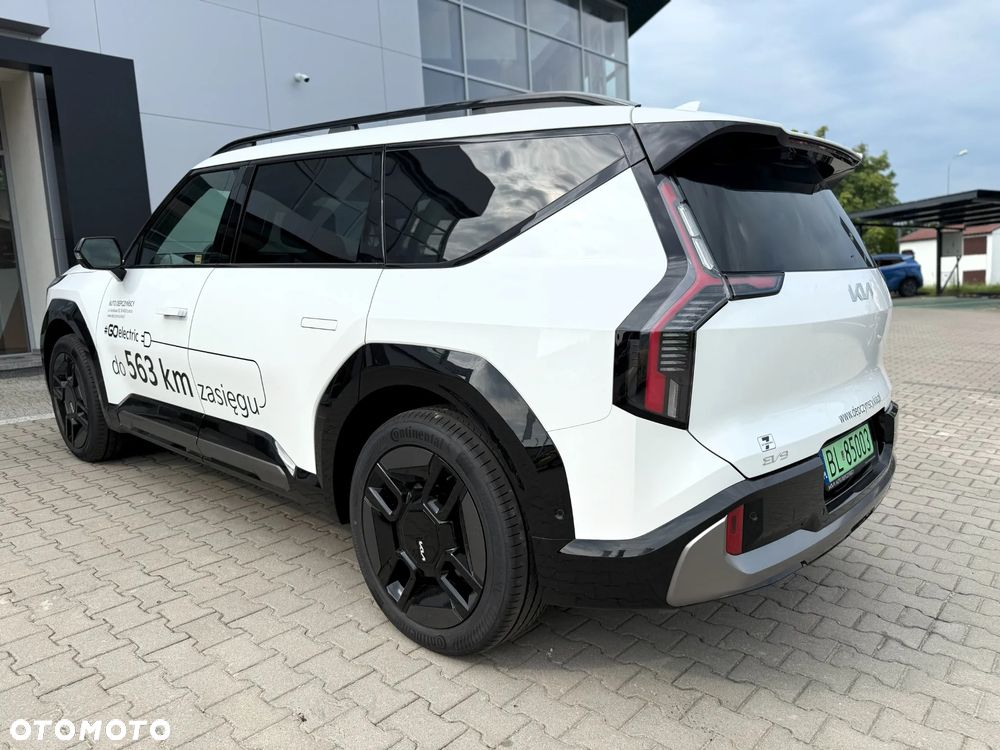 Kia EV9 99.8kWh GT-Line AWD - 13