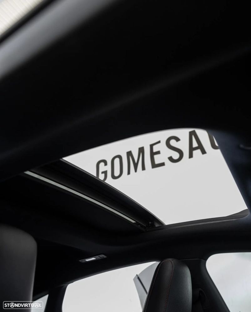 Mercedes-Benz CLA 250 e Shooting Brake AMG Line - 26