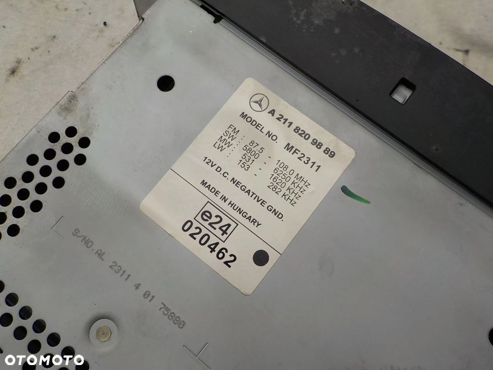 radio cd mercedes w211 A2118209889 - 2