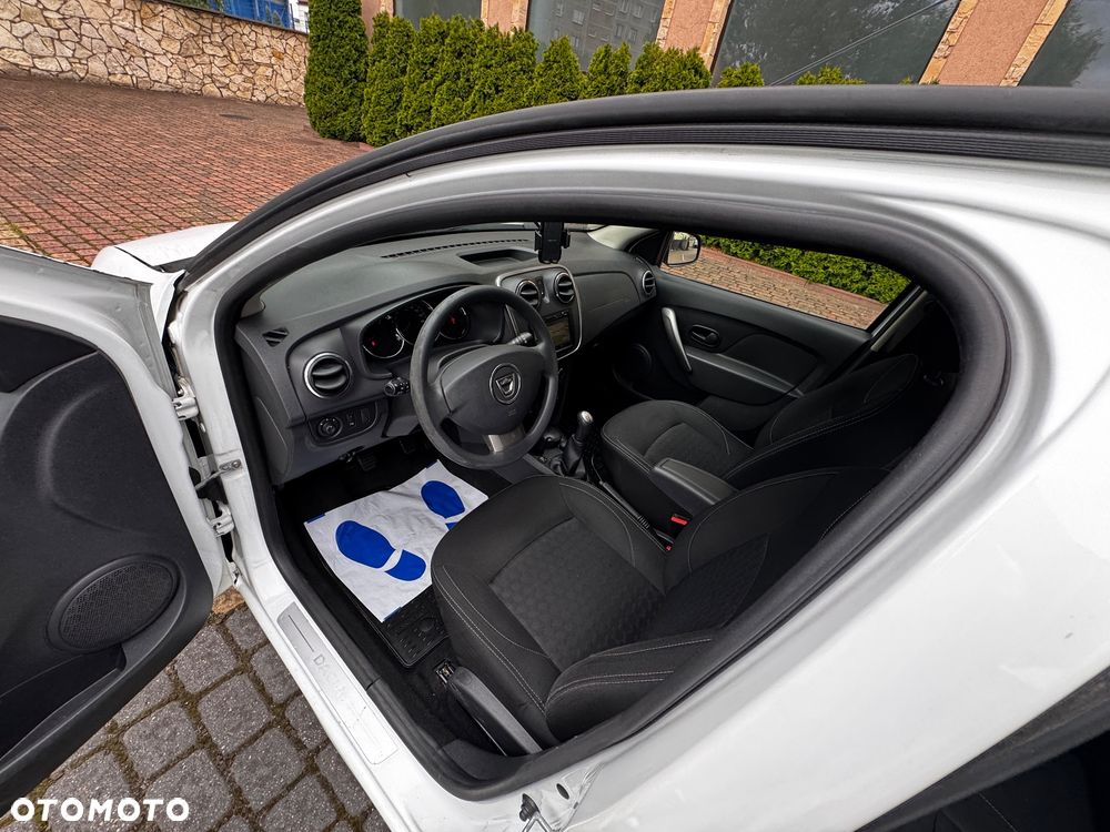 Dacia Sandero 1.2 16V Laureate - 21