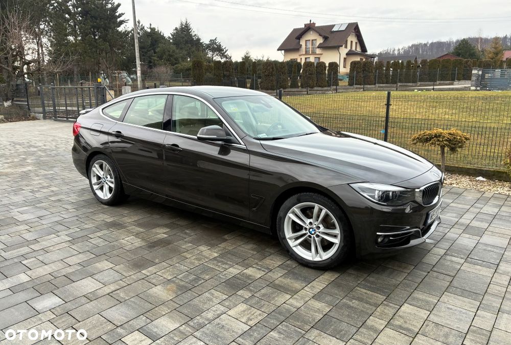 BMW 3GT 330i GPF Luxury Line - 18