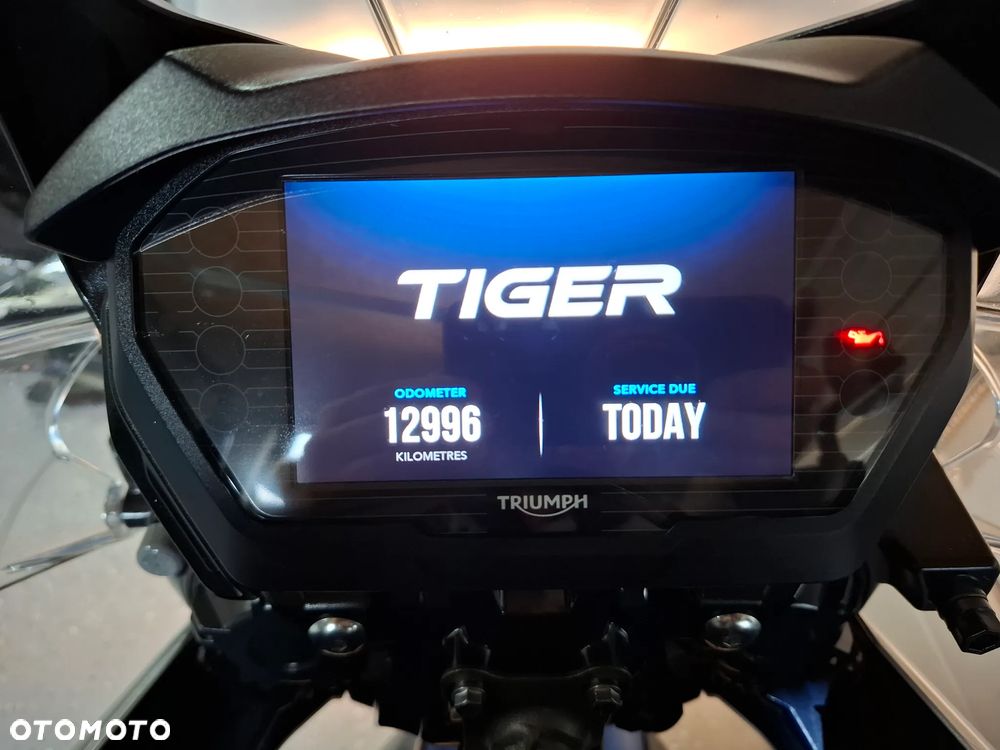 Triumph Tiger - 8