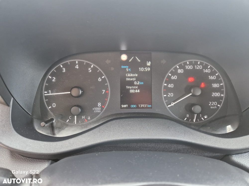 Toyota Yaris 1.5 MT Active - 13