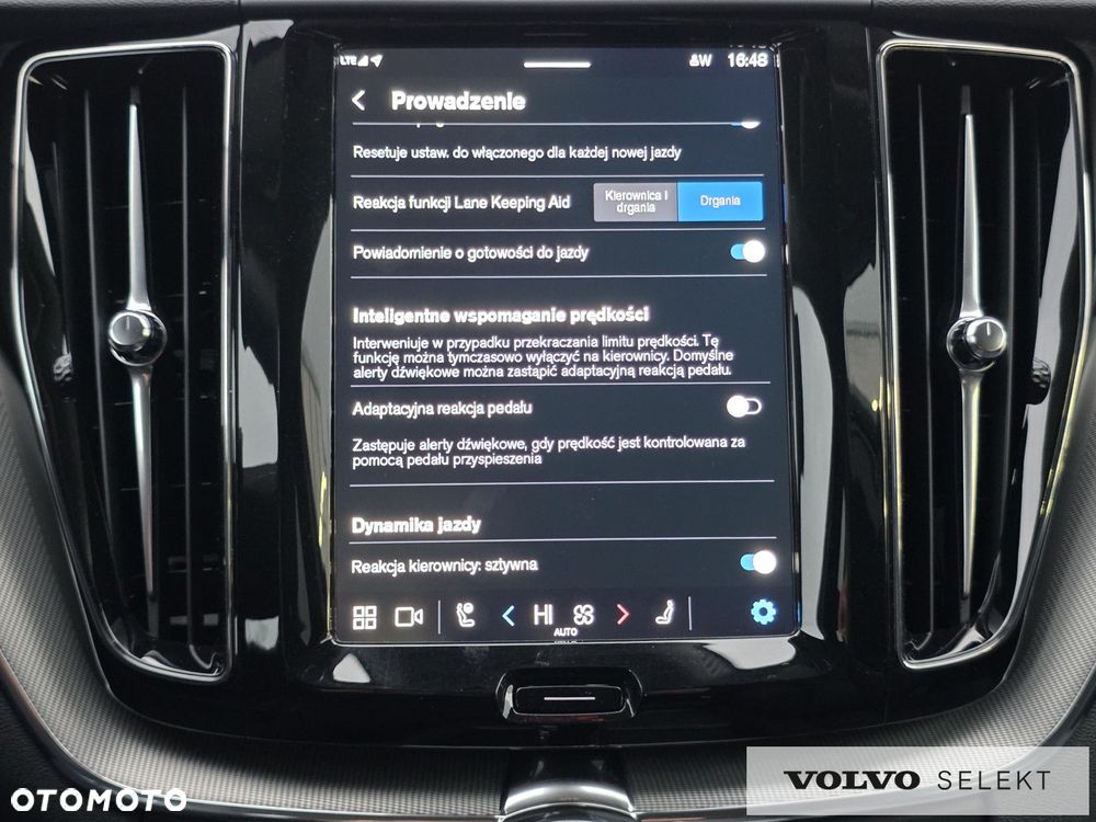 Volvo XC 60 - 24