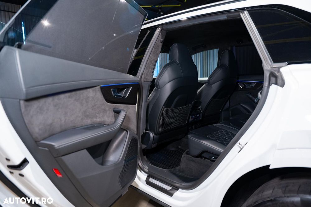 Audi SQ8 - 29