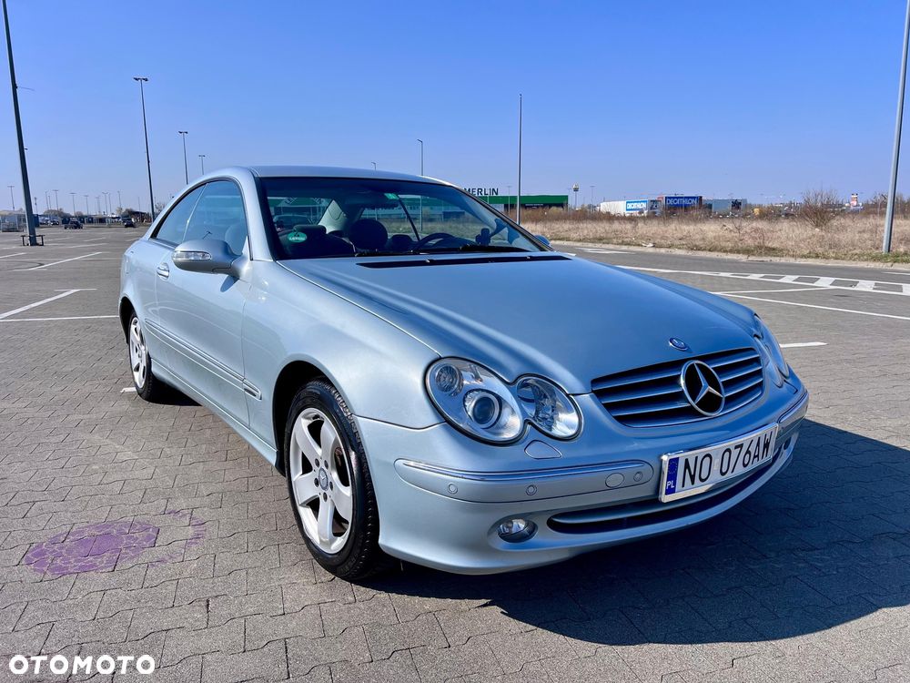 Mercedes-Benz CLK - 15