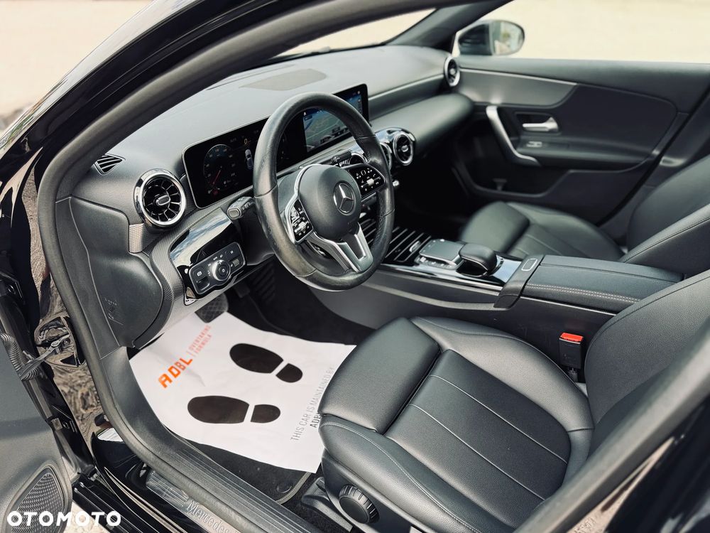 Mercedes-Benz Klasa A 180 d 7G-DCT Edition 2020 - 14