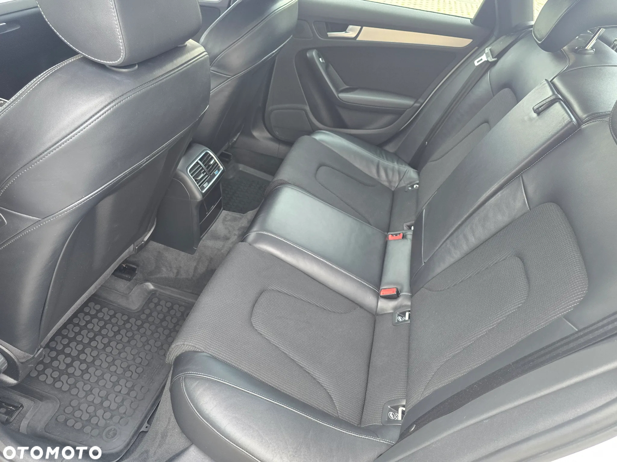 Audi A4 2.0 TDI Multitronic - 12