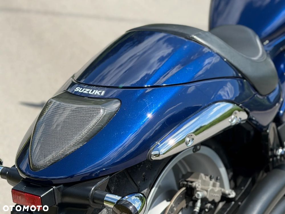 Suzuki Boulevard - 8