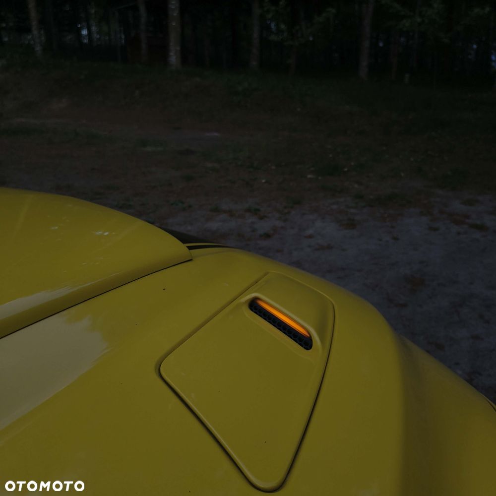 Ford Mustang - 24