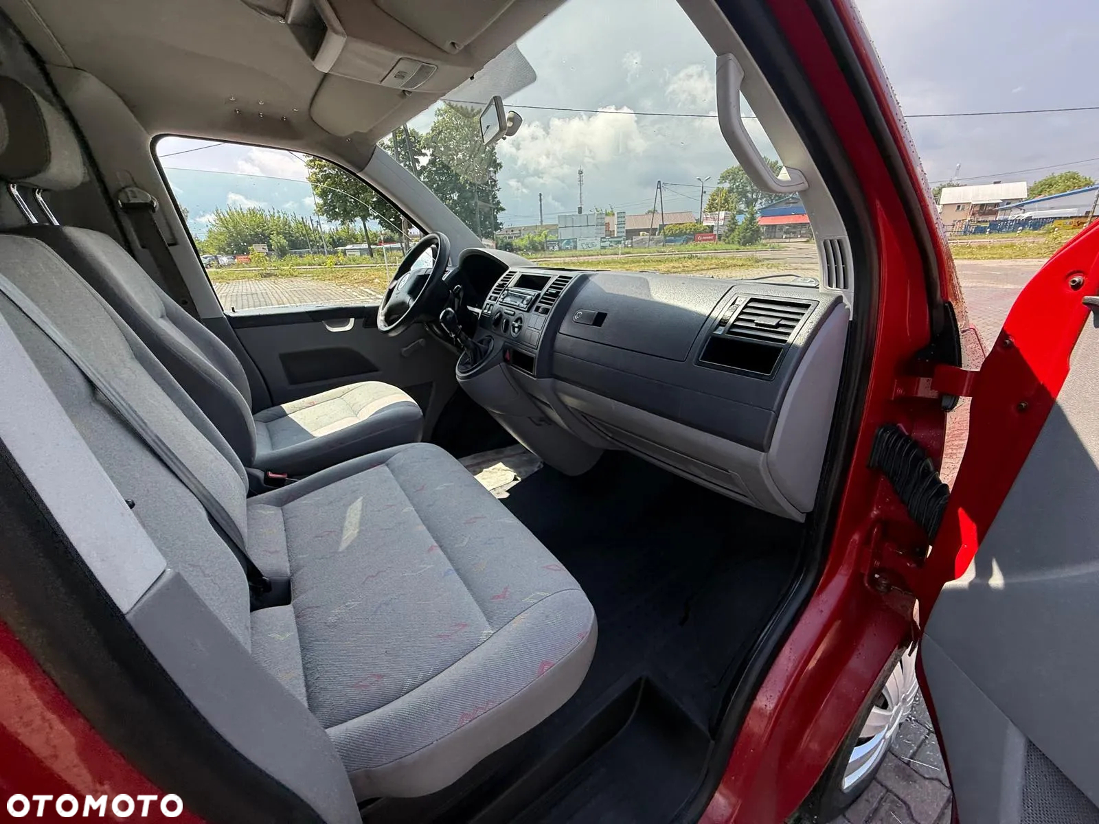 Volkswagen TRANSPORTER T5 - 25
