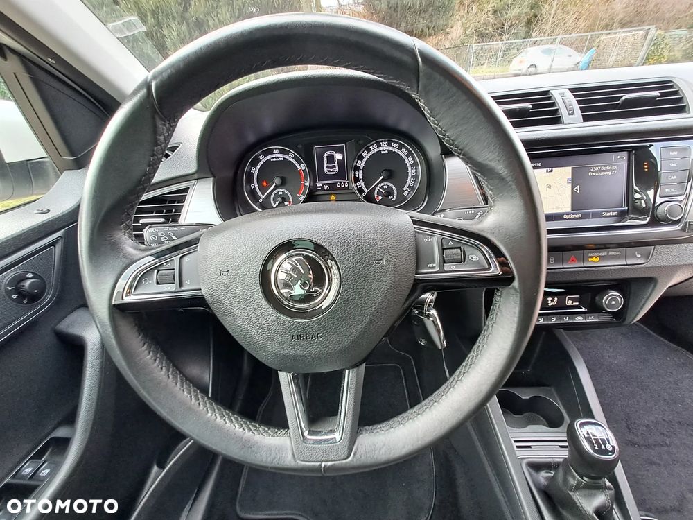 Skoda Fabia 1.0 MPI Soleil - 8