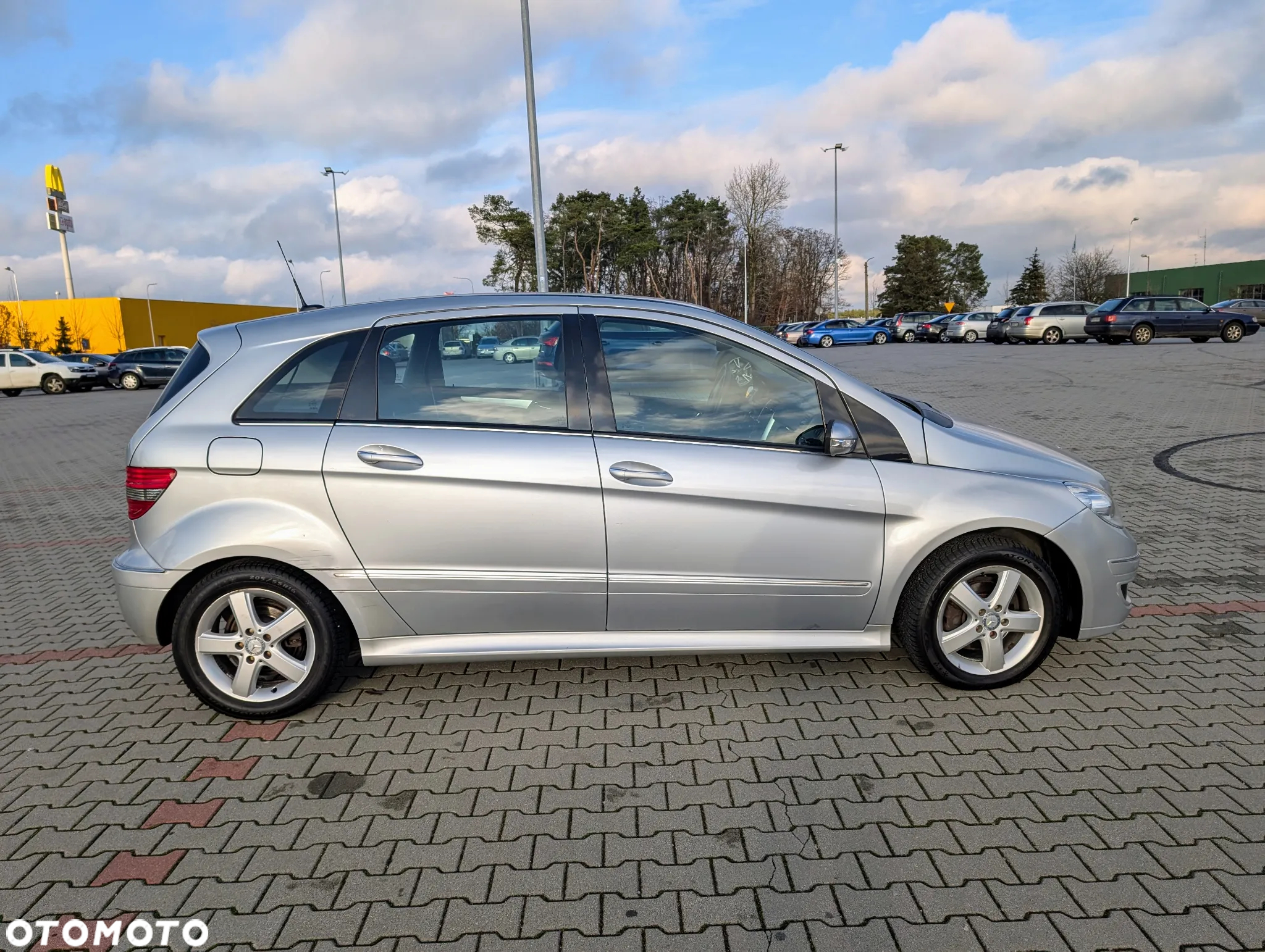 Mercedes-Benz Klasa B 150 Autotronic Grand Edition - 7
